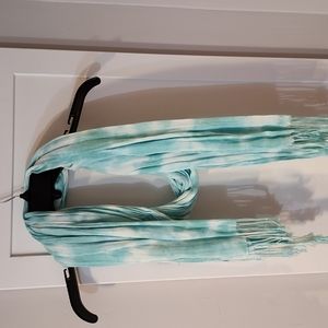 I.N.C. Interbational Concepts. Blue/white Scarf/wrap.